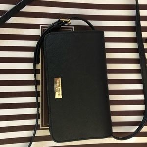 Henri Bendel Phone Crossbody Clutch